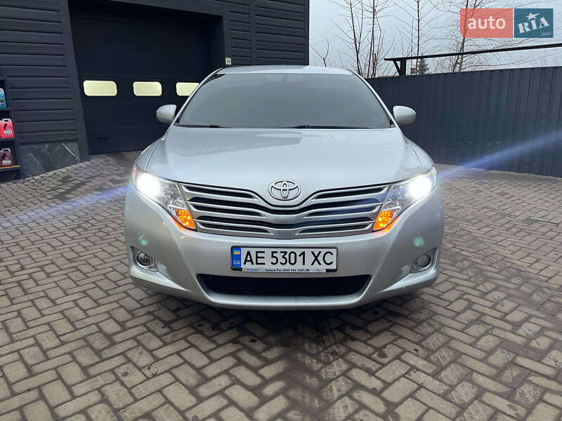 Внедорожник / Кроссовер Toyota Venza 2010 в Кривом Роге