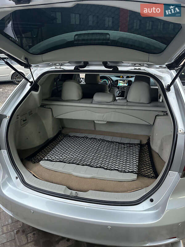 Внедорожник / Кроссовер Toyota Venza 2010 в Кривом Роге