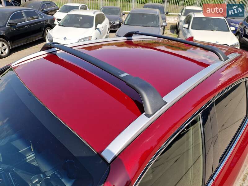 Позашляховик / Кросовер Toyota Venza 2021 в Дніпрі