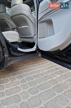 Внедорожник / Кроссовер Toyota Venza 2010 в 