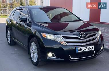 Позашляховик / Кросовер Toyota Venza 2013 в 