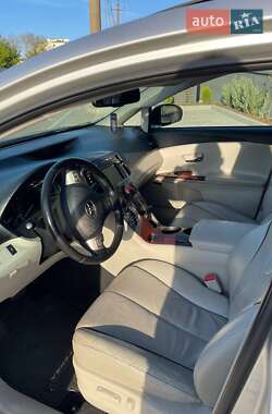 Внедорожник / Кроссовер Toyota Venza 2010 в 