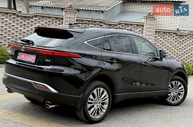 Позашляховик / Кросовер Toyota Venza 2024 в 