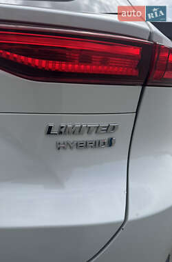 Внедорожник / Кроссовер Toyota Venza 2020 в 