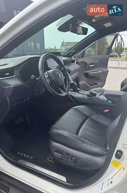Внедорожник / Кроссовер Toyota Venza 2020 в 