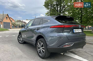 Позашляховик / Кросовер Toyota Venza 2021 в 