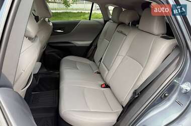 Позашляховик / Кросовер Toyota Venza 2021 в 