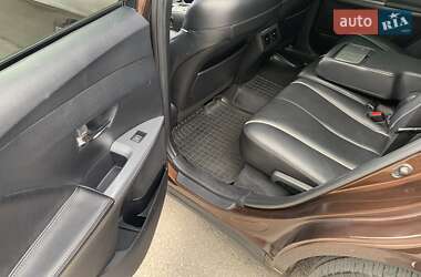 Позашляховик / Кросовер Toyota Venza 2013 в 