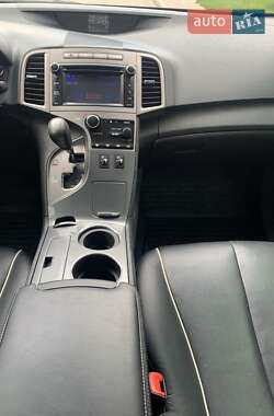 Позашляховик / Кросовер Toyota Venza 2013 в 