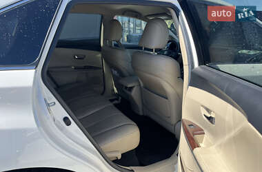 Внедорожник / Кроссовер Toyota Venza 2015 в 