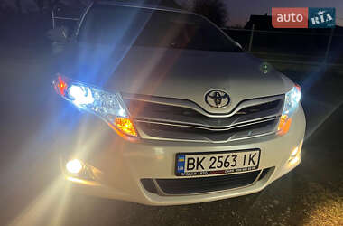 Внедорожник / Кроссовер Toyota Venza 2013 в Самборе