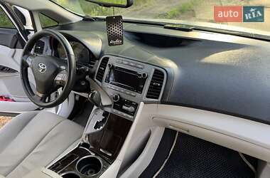 Внедорожник / Кроссовер Toyota Venza 2010 в 