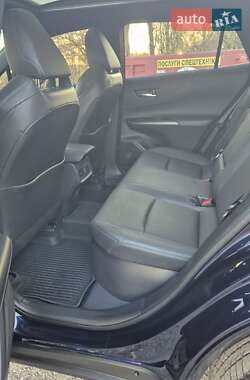 Внедорожник / Кроссовер Toyota Venza 2021 в 