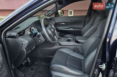 Внедорожник / Кроссовер Toyota Venza 2021 в 