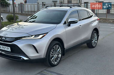 Внедорожник / Кроссовер Toyota Venza 2023 в Киеве
