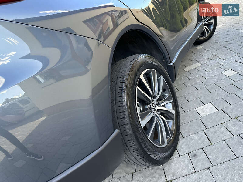 Внедорожник / Кроссовер Toyota Venza 2021 в Дрогобыче