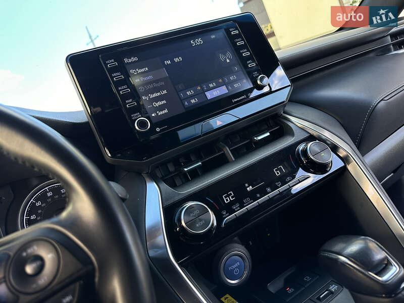 Внедорожник / Кроссовер Toyota Venza 2021 в Дрогобыче