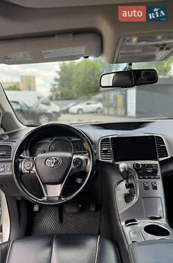 Внедорожник / Кроссовер Toyota Venza 2013 в 