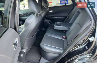 Позашляховик / Кросовер Toyota Venza 2021 в 