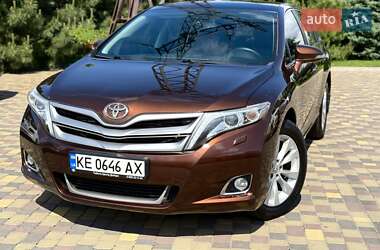Позашляховик / Кросовер Toyota Venza 2013 в 