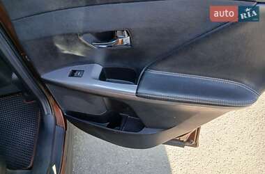 Внедорожник / Кроссовер Toyota Venza 2014 в 