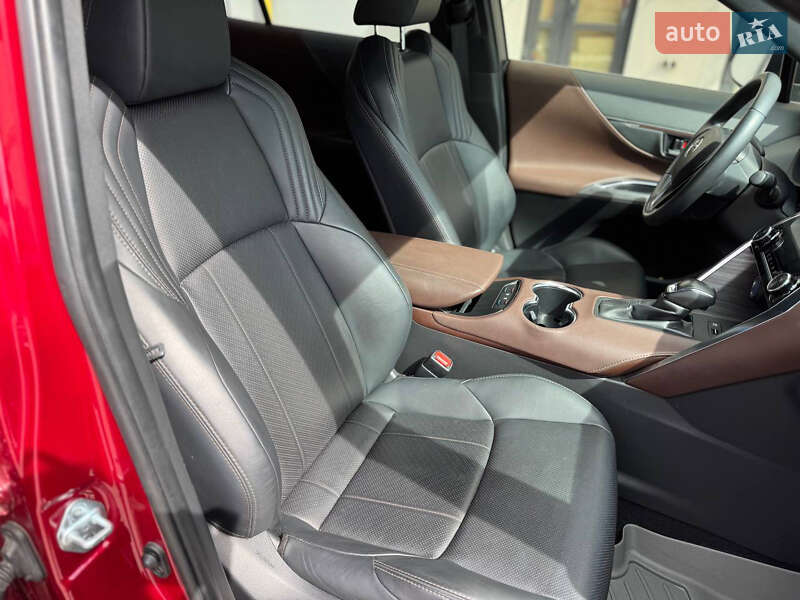 Внедорожник / Кроссовер Toyota Venza 2020 в Киеве фото 9 Внедорожник / Кроссовер Toyota Venza 2020 в Киеве