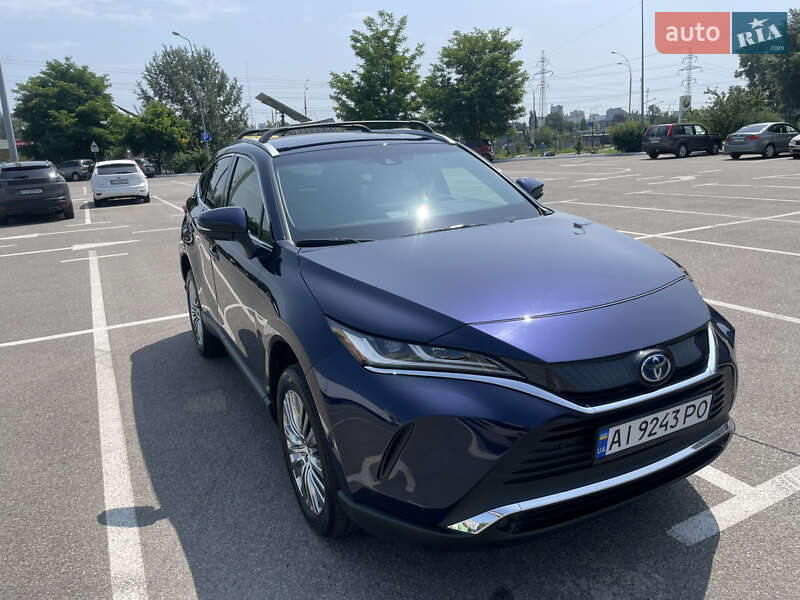 Позашляховик / Кросовер Toyota Venza 2022 в Києві