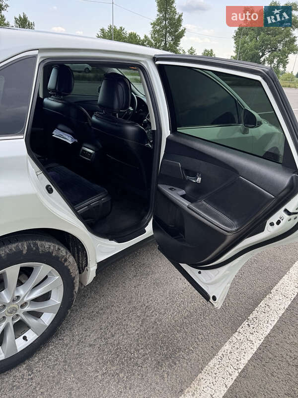 Внедорожник / Кроссовер Toyota Venza 2013 в Киеве