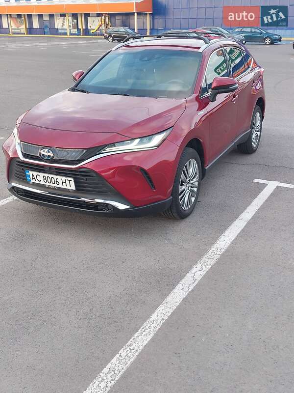 Внедорожник / Кроссовер Toyota Venza 2021 в Луцке