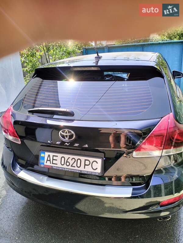 Позашляховик / Кросовер Toyota Venza 2013 в Дніпрі