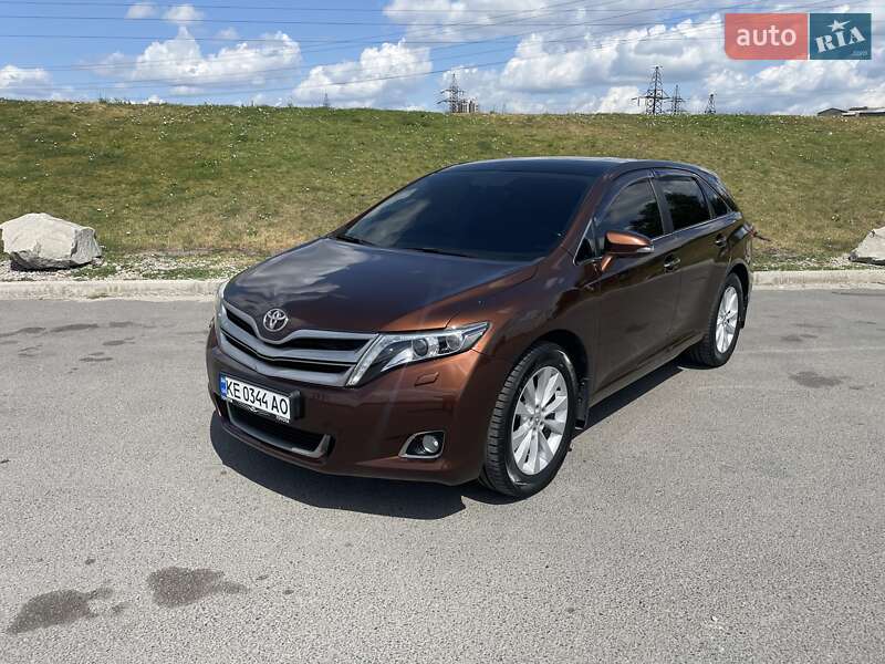Внедорожник / Кроссовер Toyota Venza 2013 в Днепре