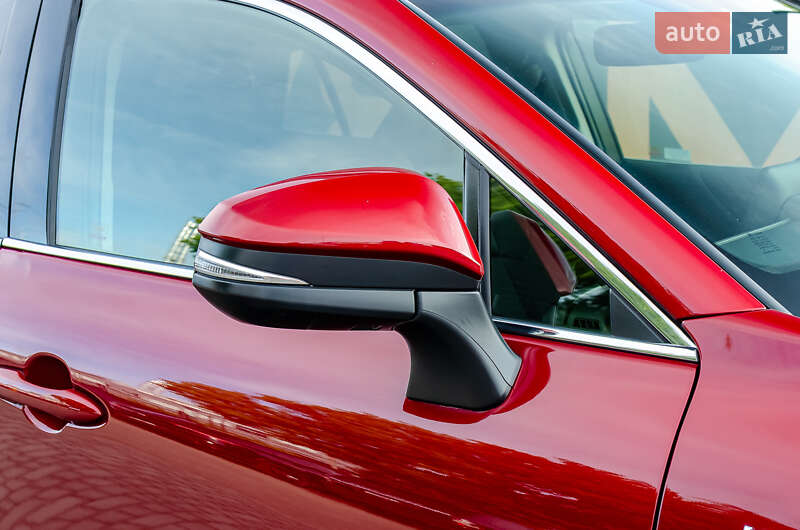 Позашляховик / Кросовер Toyota Venza 2021 в Києві