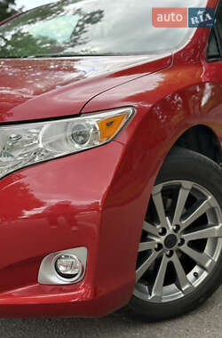 Внедорожник / Кроссовер Toyota Venza 2010 в 