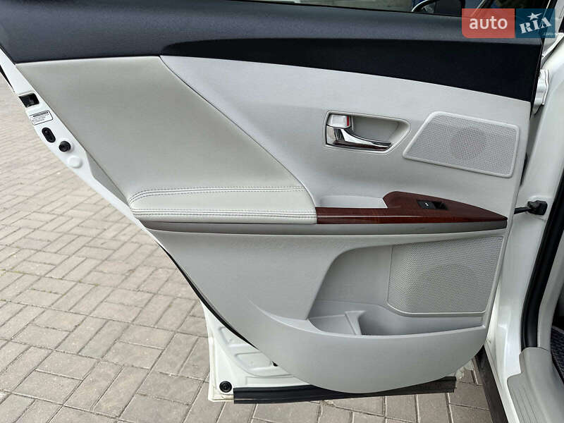 Внедорожник / Кроссовер Toyota Venza 2009 в Одессе