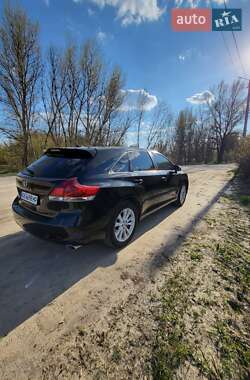 Позашляховик / Кросовер Toyota Venza 2013 в Харкові