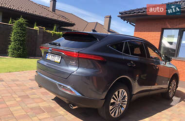 Внедорожник / Кроссовер Toyota Venza 2021 в Ровно