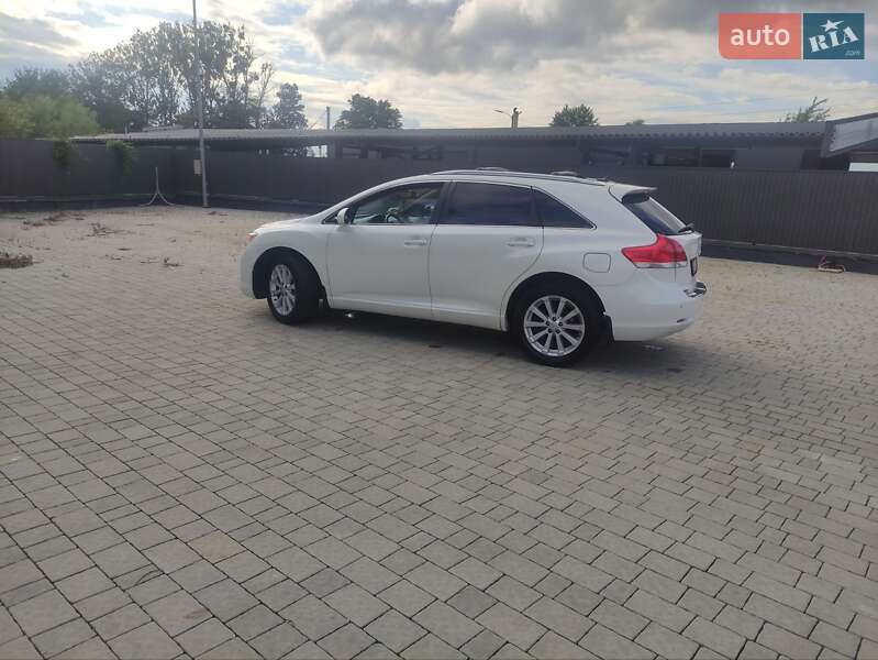 Внедорожник / Кроссовер Toyota Venza 2010 в Львове