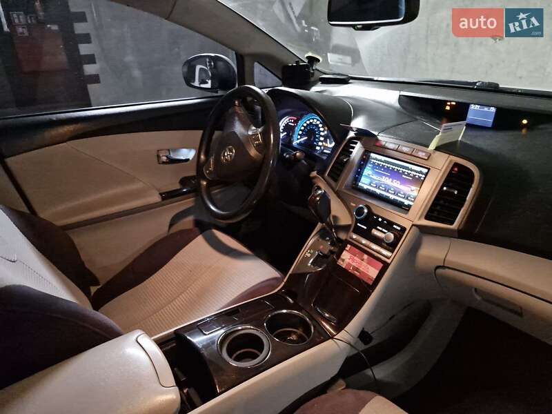 Внедорожник / Кроссовер Toyota Venza 2011 в Киеве