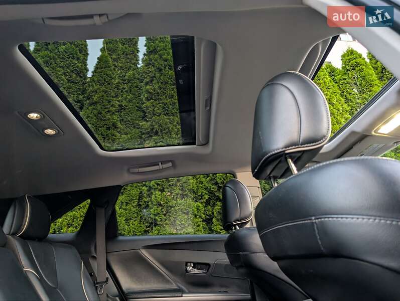 Внедорожник / Кроссовер Toyota Venza 2013 в Киеве