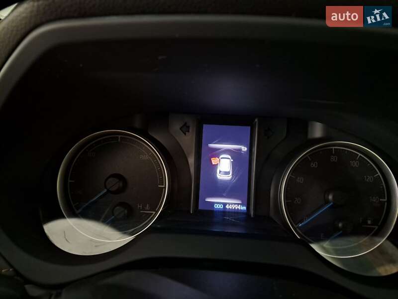 Позашляховик / Кросовер Toyota Venza 2021 в Монастирищеві