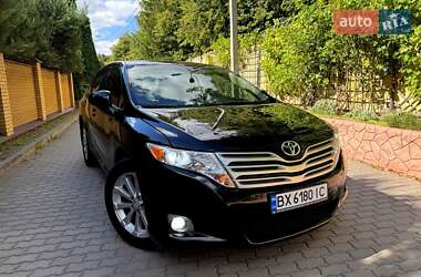 Внедорожник / Кроссовер Toyota Venza 2010 в Хмельницком