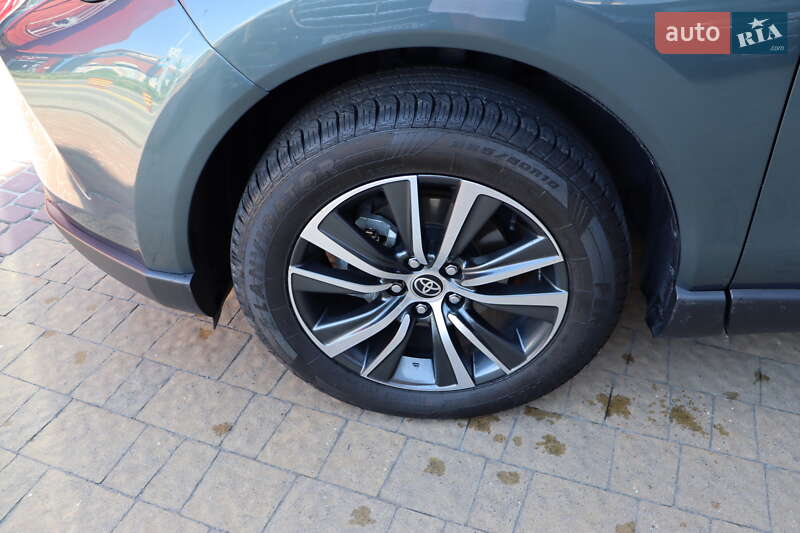 Внедорожник / Кроссовер Toyota Venza 2021 в Львове фото 11 Внедорожник / Кроссовер Toyota Venza 2021 в Львове