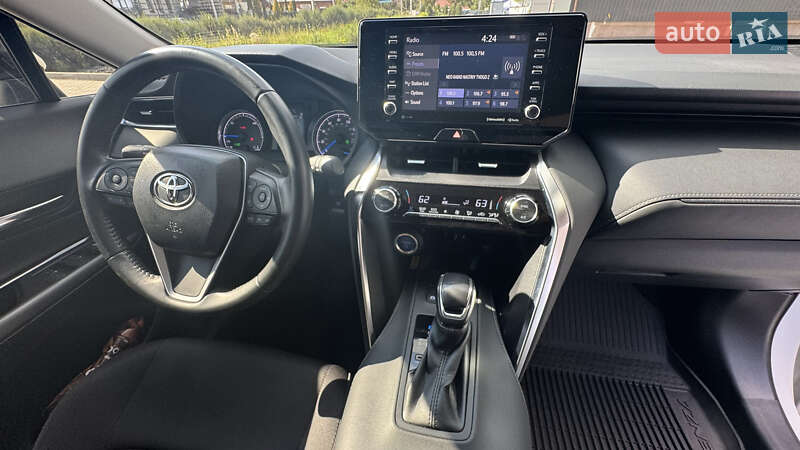 Позашляховик / Кросовер Toyota Venza 2021 в Шептицькому