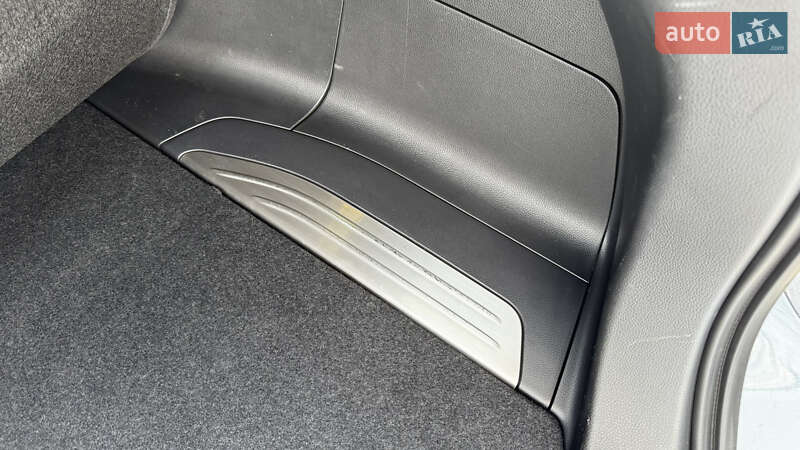 Позашляховик / Кросовер Toyota Venza 2020 в Кропивницькому