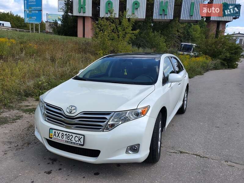 Внедорожник / Кроссовер Toyota Venza 2011 в Харькове