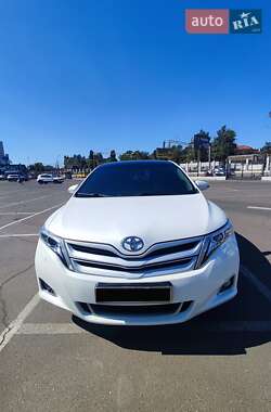 Позашляховик / Кросовер Toyota Venza 2014 в Одесі