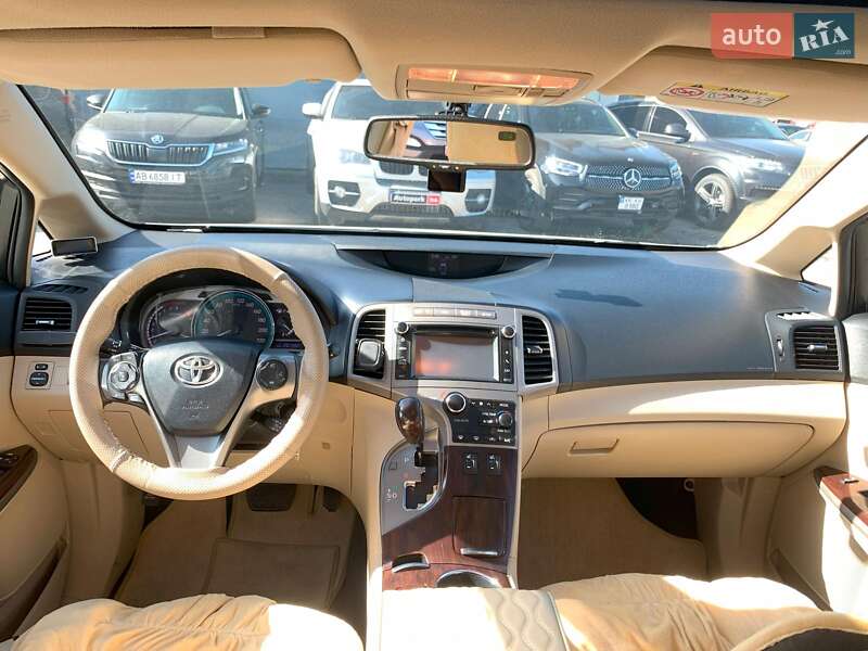 Позашляховик / Кросовер Toyota Venza 2013 в Вінниці