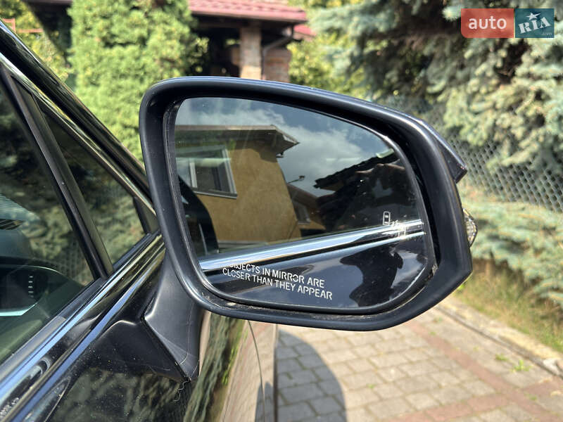 Внедорожник / Кроссовер Toyota Venza 2022 в Львове