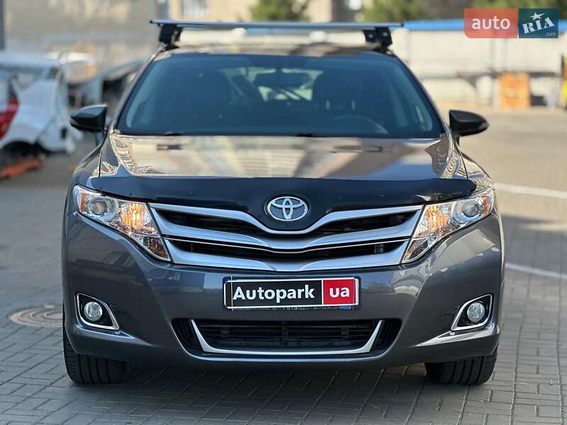 Позашляховик / Кросовер Toyota Venza 2014 в Одесі