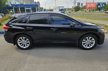 Внедорожник / Кроссовер Toyota Venza 2013 в Киеве